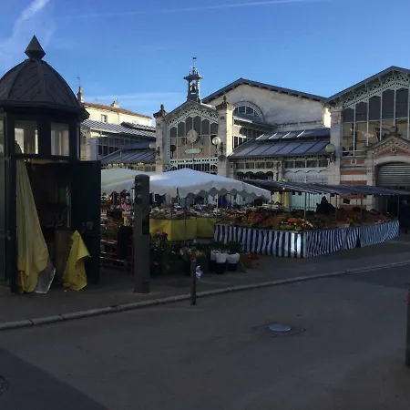 Apartment Centre Pres Du Port Avec Parking Et Wifi