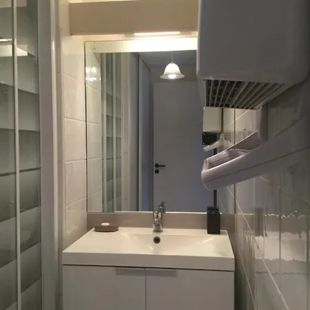 Centre Pres Du Port Avec Parking Et Wifi La Rochelle (Charente-Maritime)