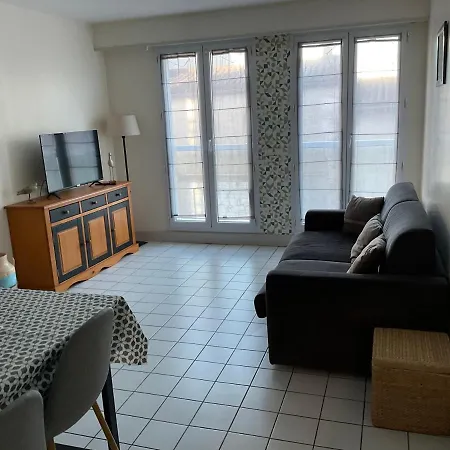 Centre Pres Du Port Avec Parking Et Wifi